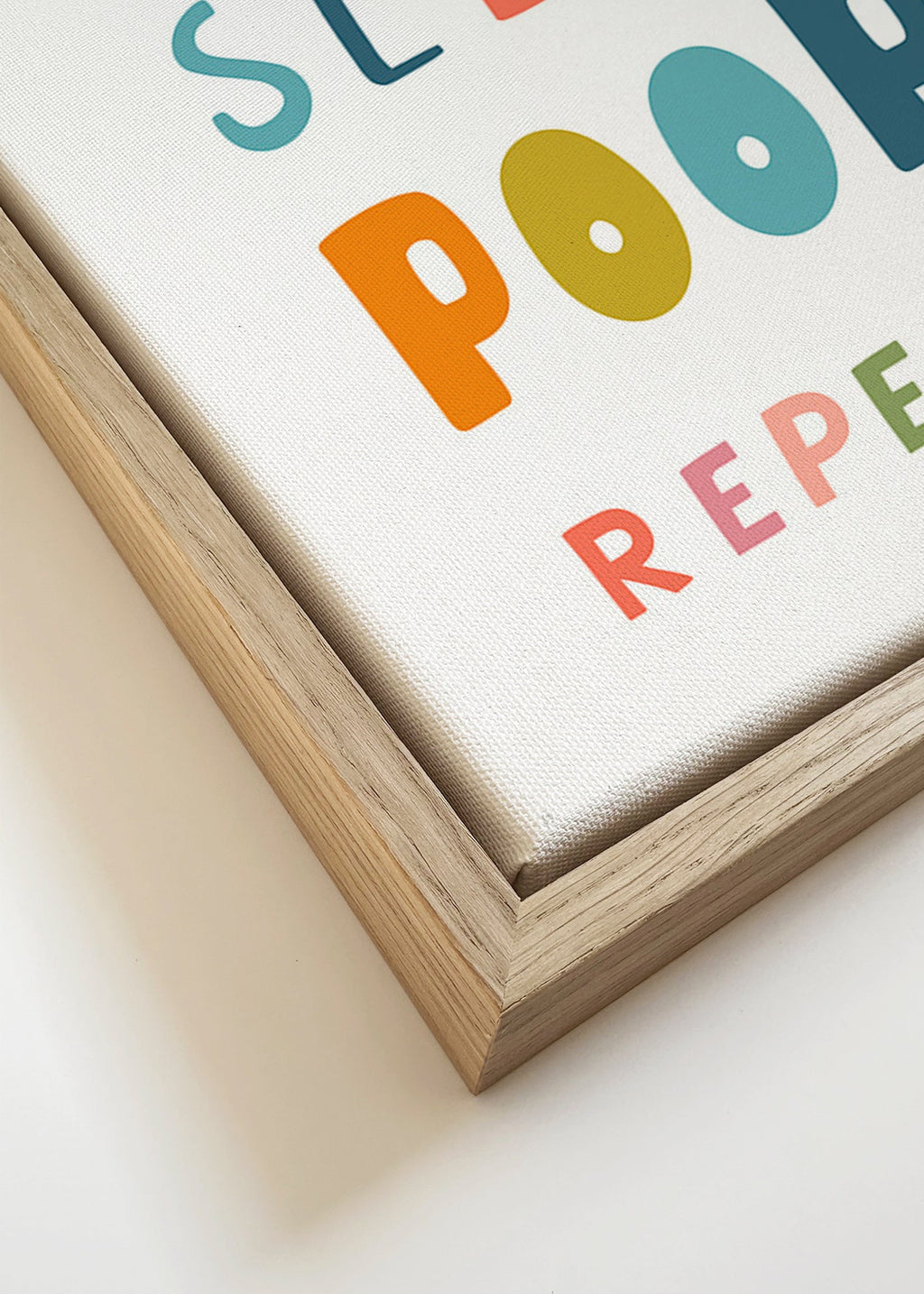 Lekfull typografisk barnposter