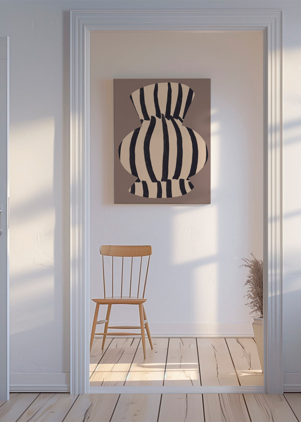 Minimalistisk vas med ränder