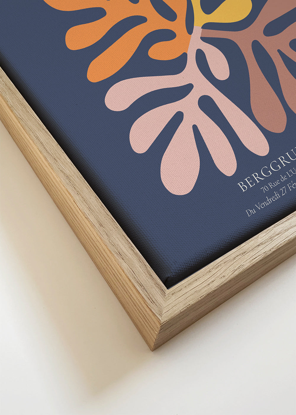 Botanisk poster utskurna blad på mörkblått