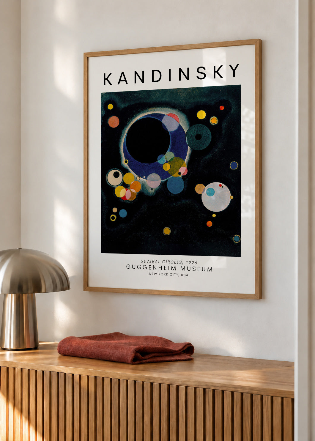 Wassily Kandinsky SEVERAL CIRCLES, 1926 - Framed poster in an interior