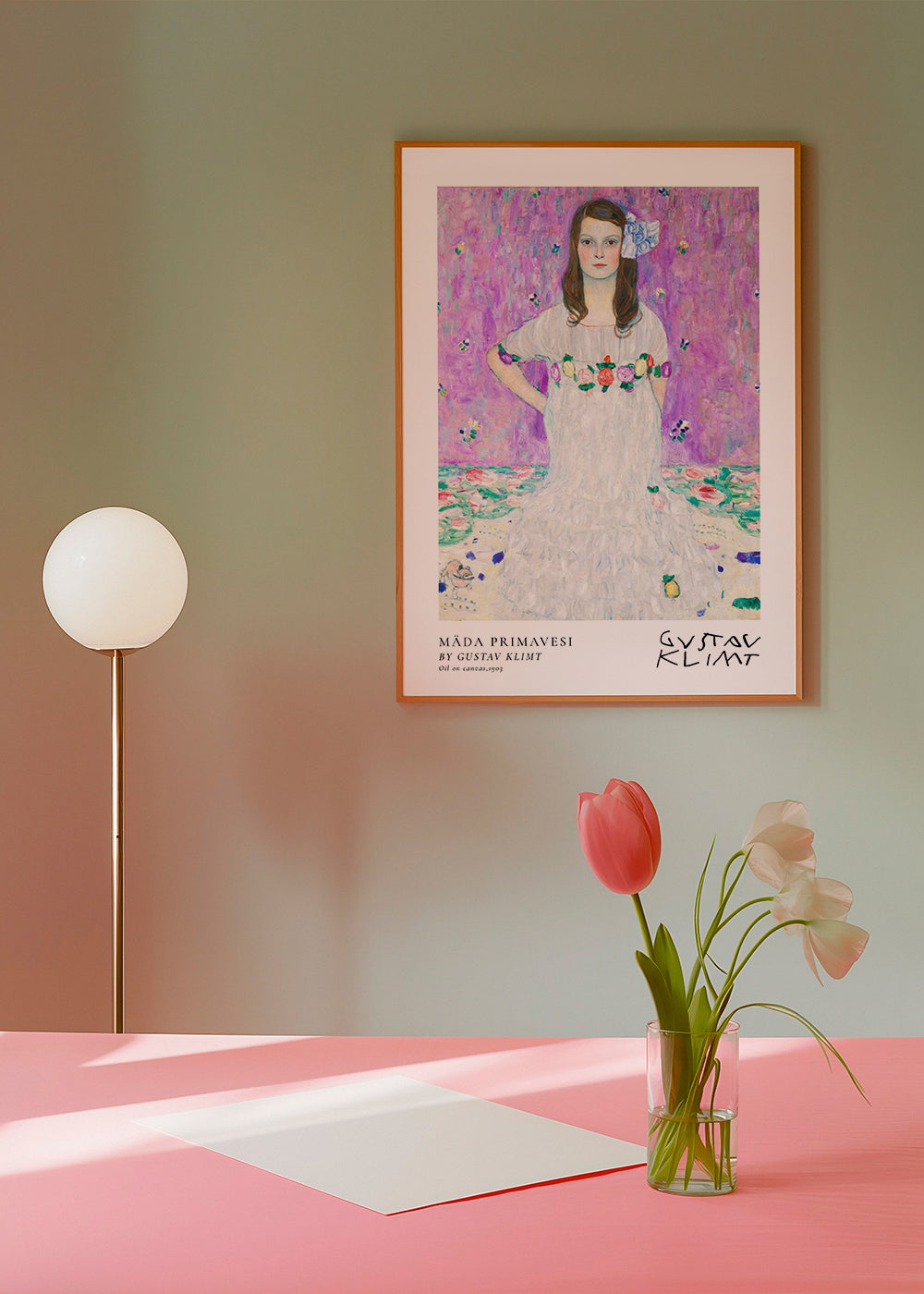 Illustration av flicka i vit klänning med blomkrans