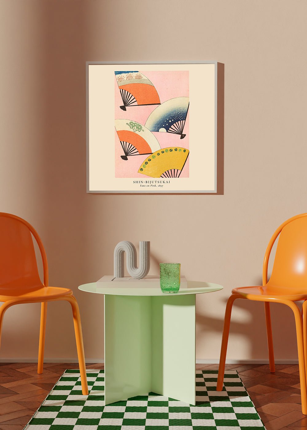 Illustration av japanska fläktar på rosa bakgrund