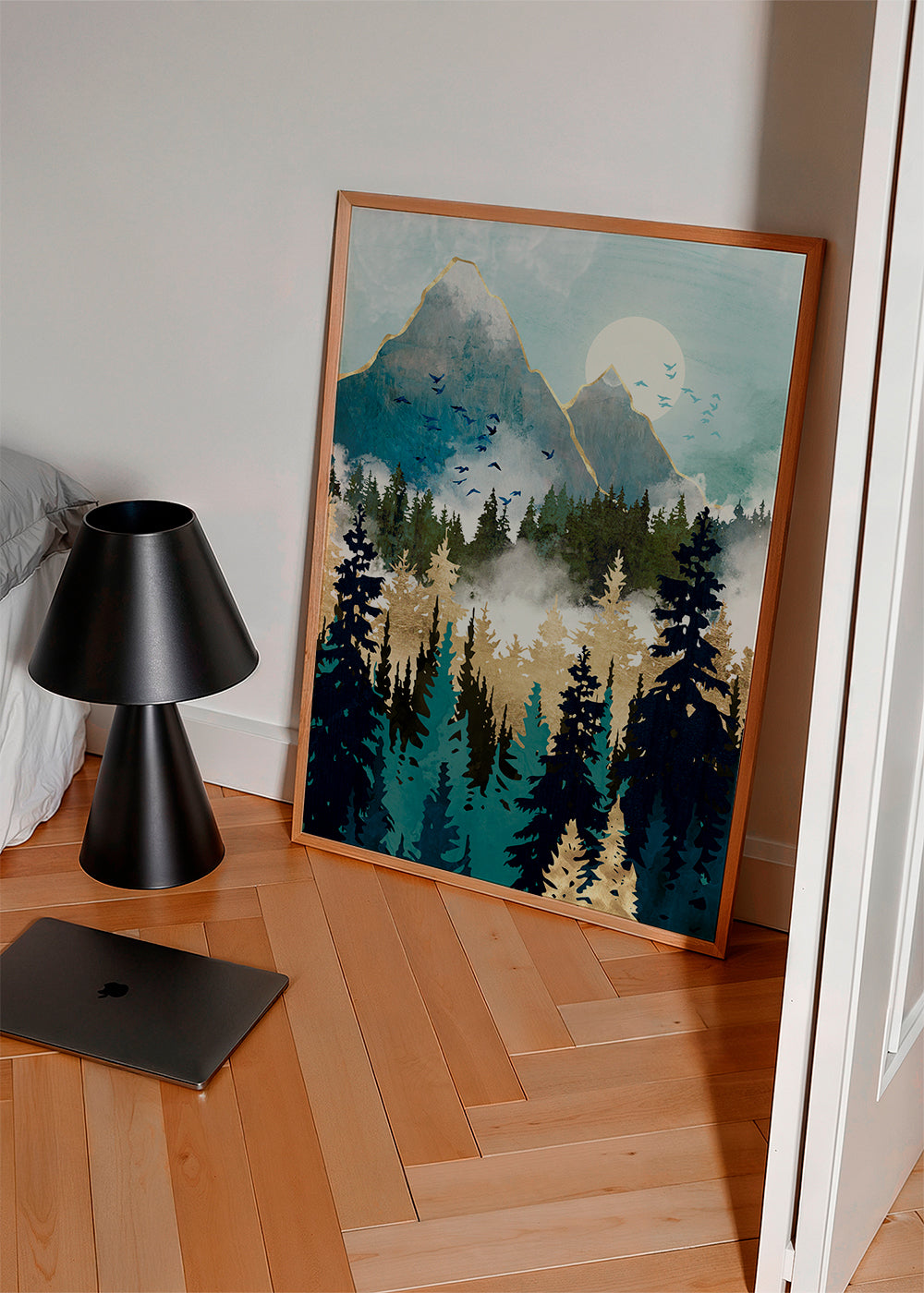 Landskapskonst med skog och förgyllda berg