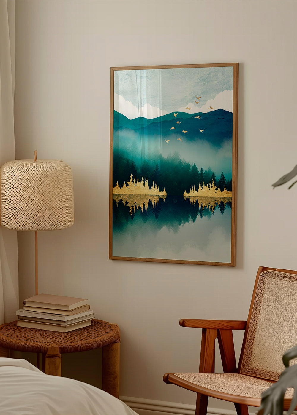Landskapsbild med spegling och gyllene inslag