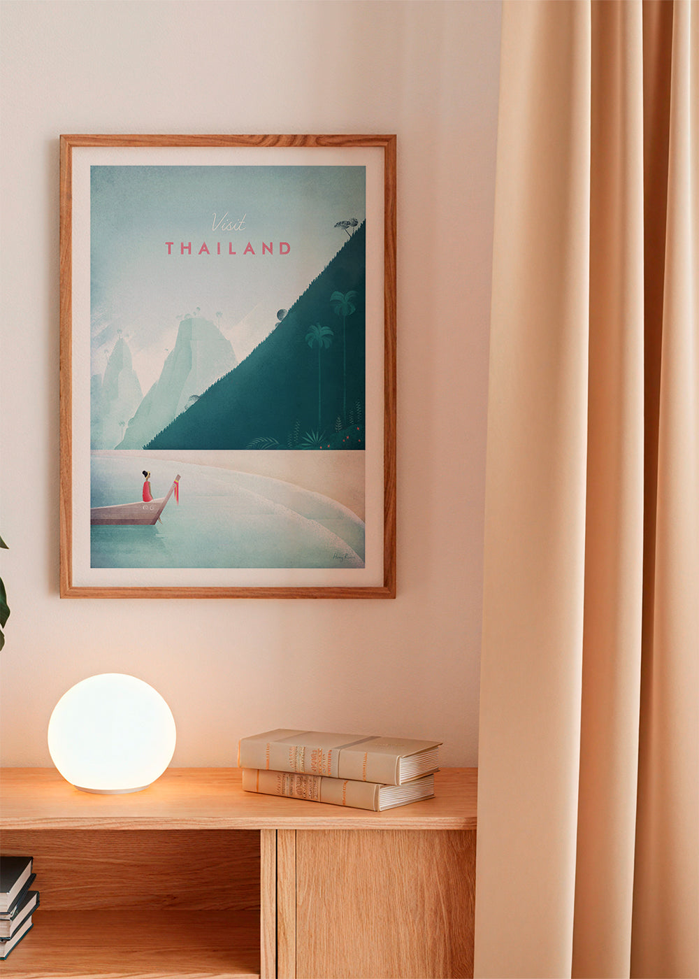 Reseaffisch strandmotiv med brygga i vintagestil