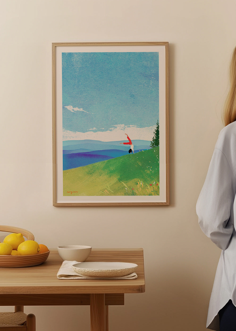 Landskapskonst med handstående på kulle – Product2