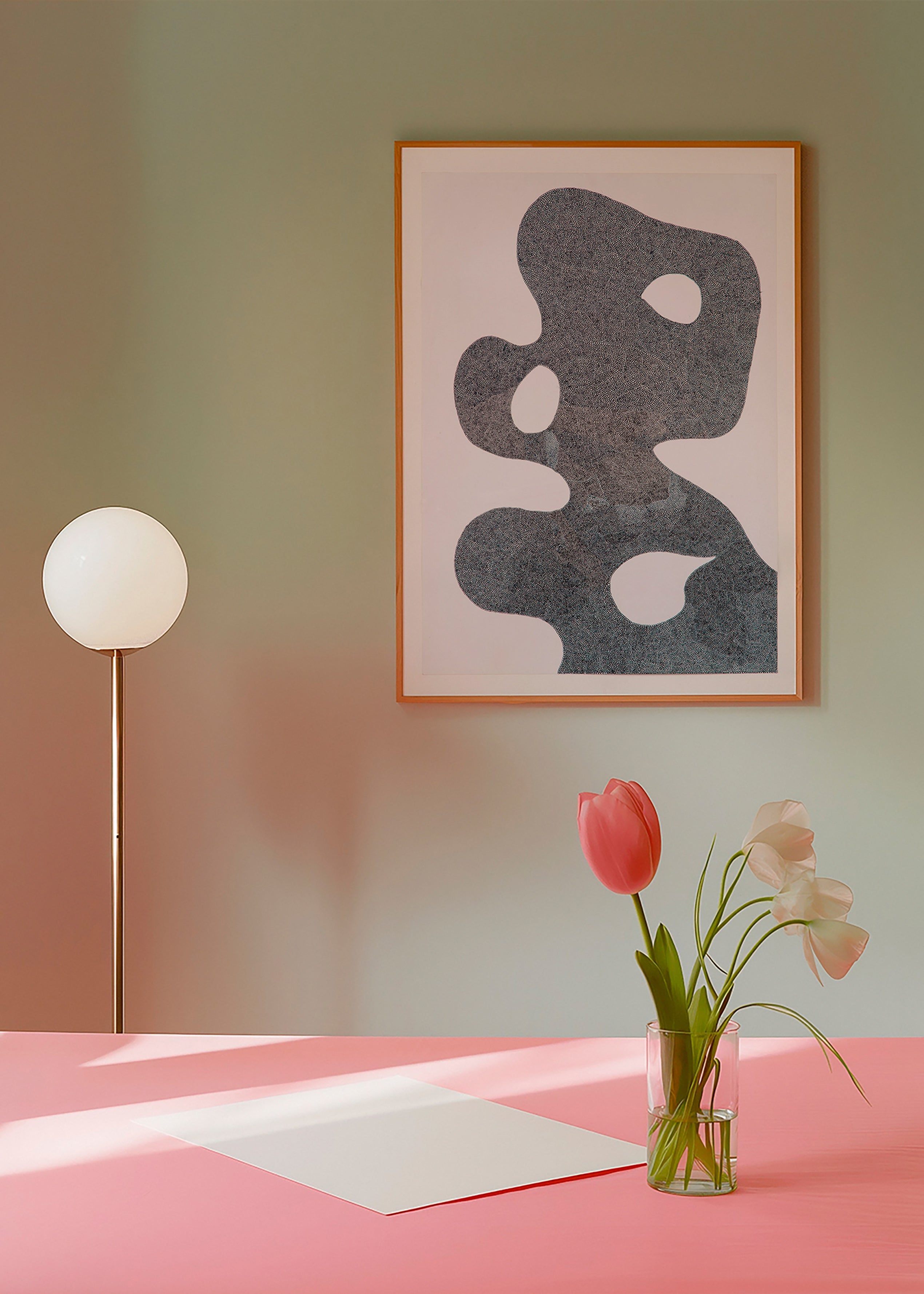 Prickigt abstrakt verk med stor siluett – Product3