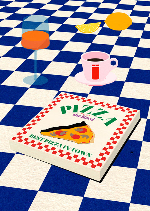 Kökskonst: pizza och kaffe på schackruta