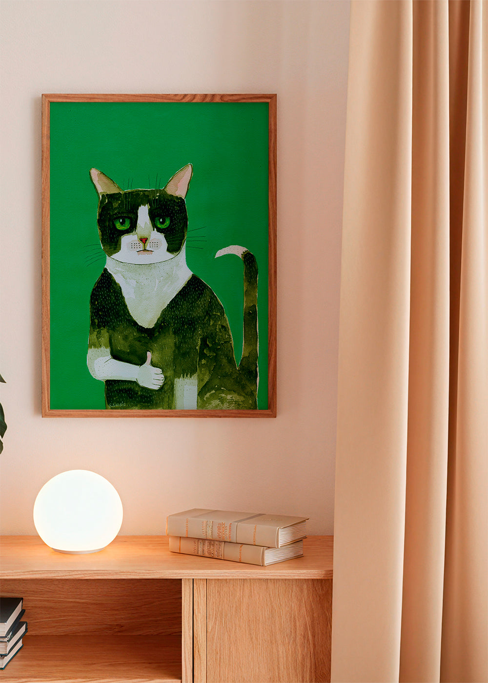Tuxedo kattkonst med tumme upp
