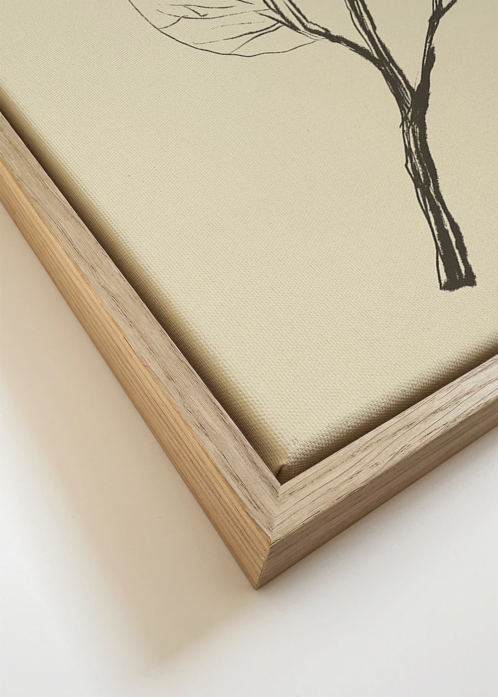 Botanisk poster: gren med bär på beige