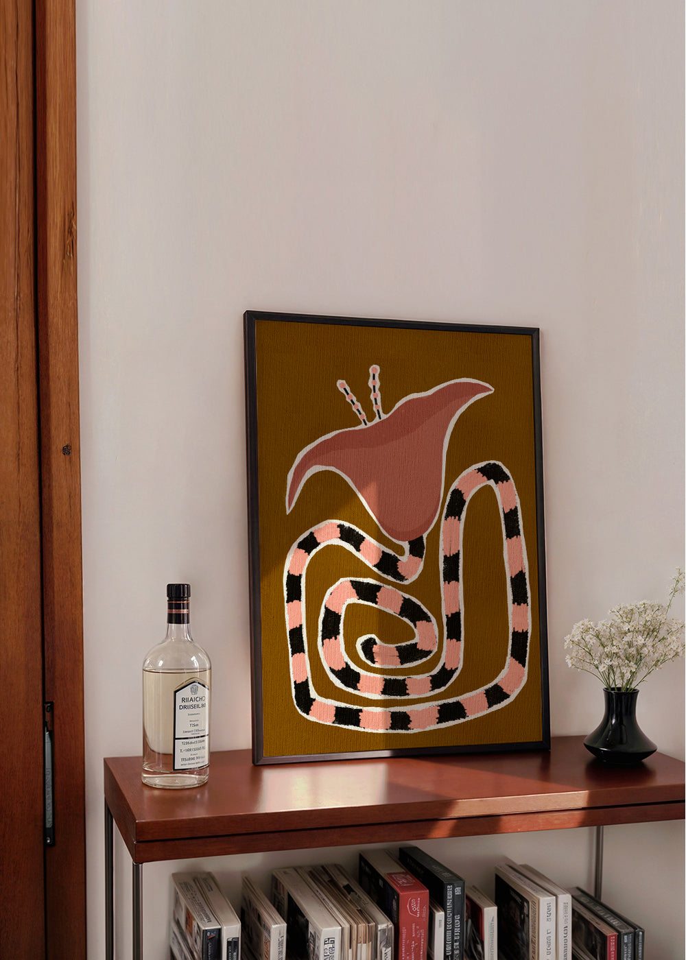 Botanisk poster med stiliserad rosa blomma