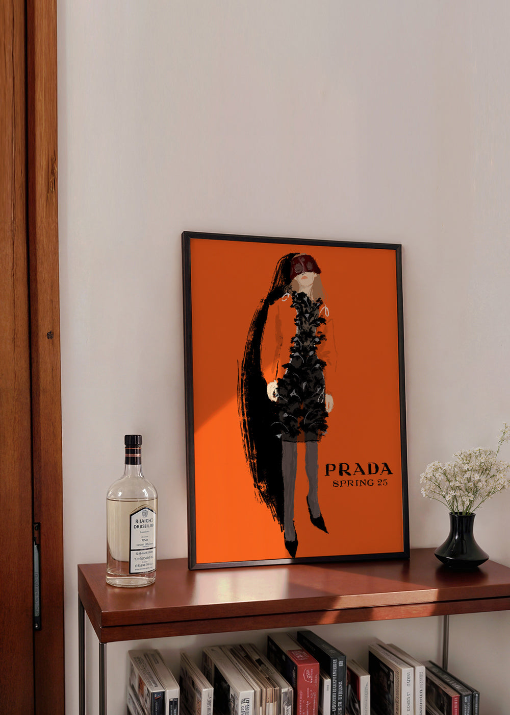 PRADA modeillustration på orange bakgrund