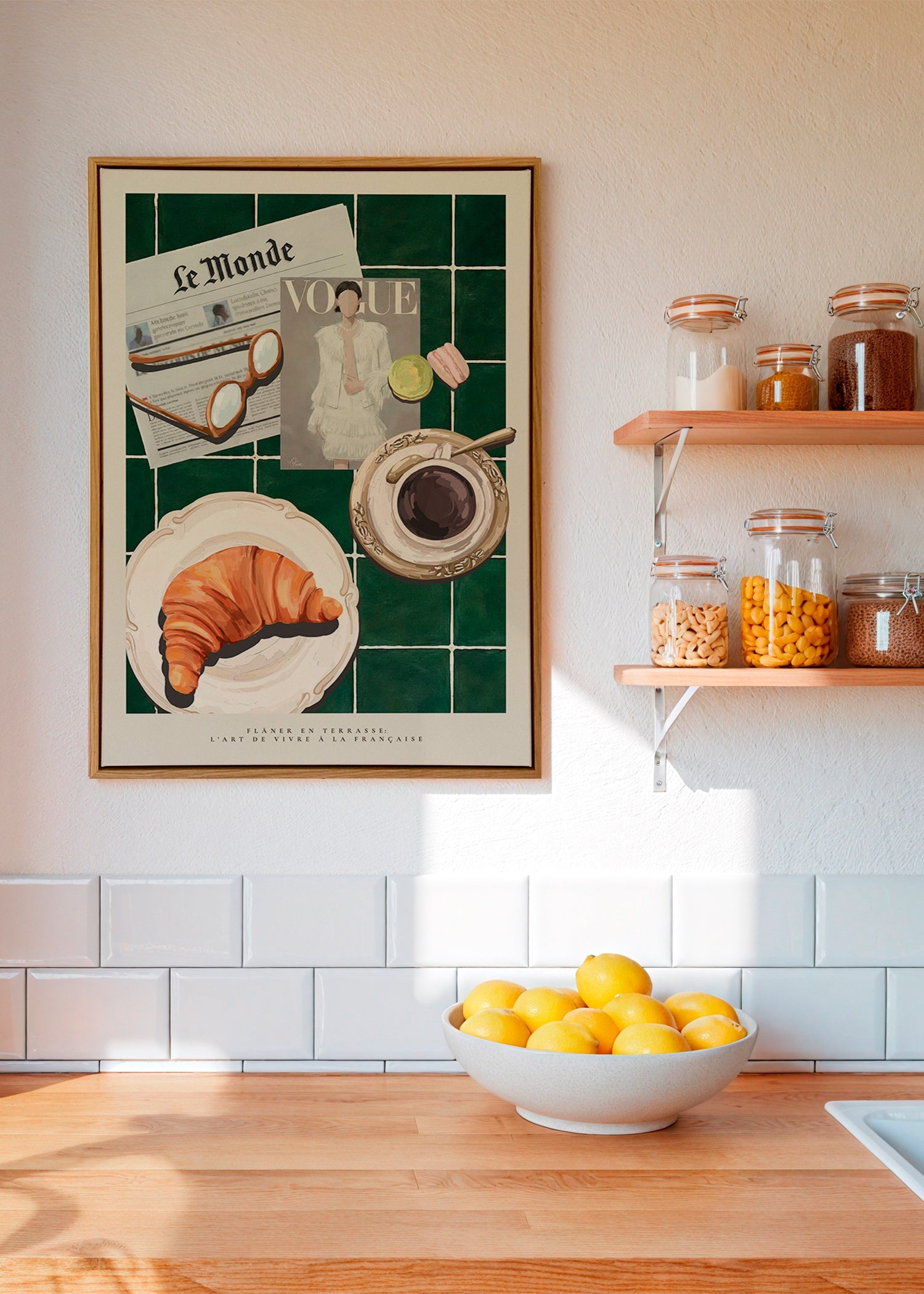 Kökskonst med croissant och kaffe