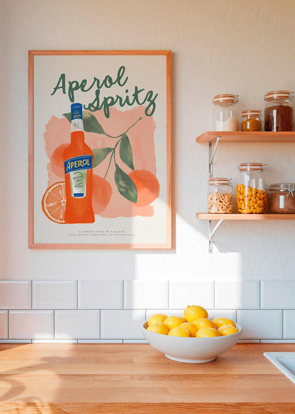 Kökskonst Aperol Spritz flaska med apelsiner