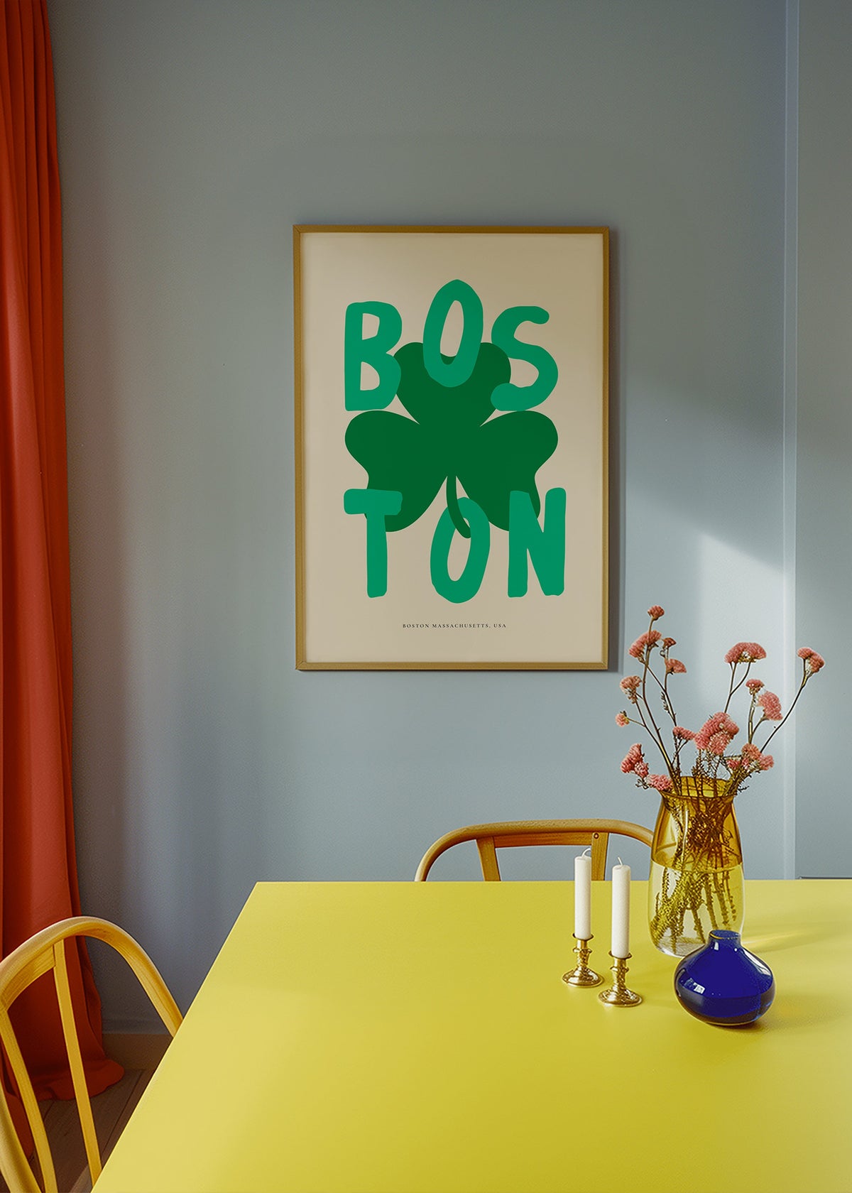 Reseaffisch Boston med klövergrafik