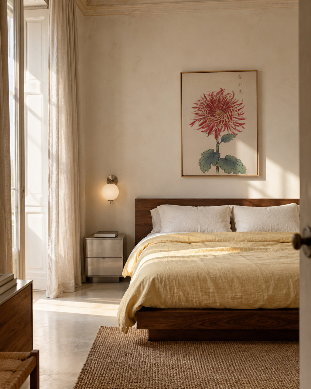 Chrysanthemum by Keika Hasegawa - Framed canvas in an interior