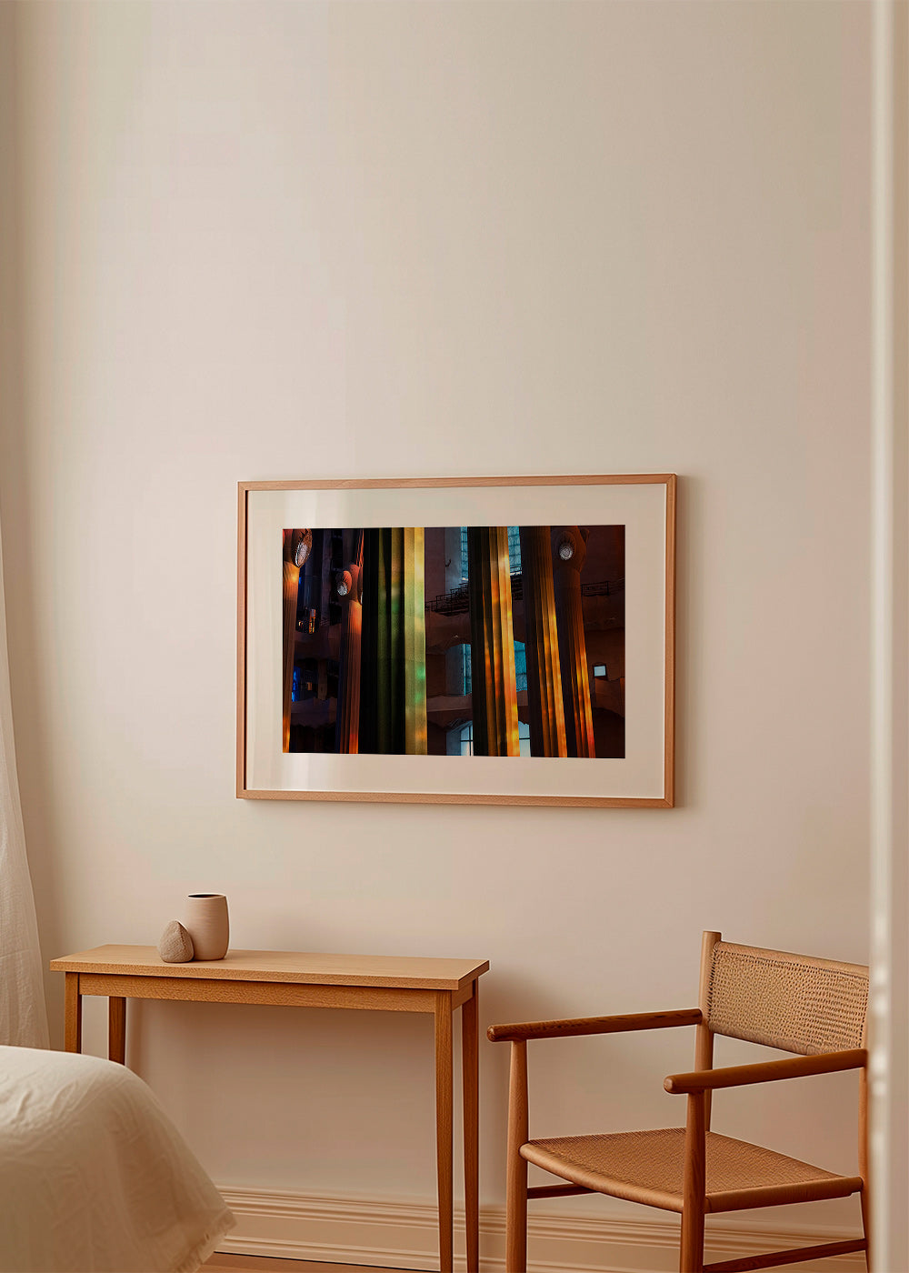 Fotografi av upplysta inre pelare