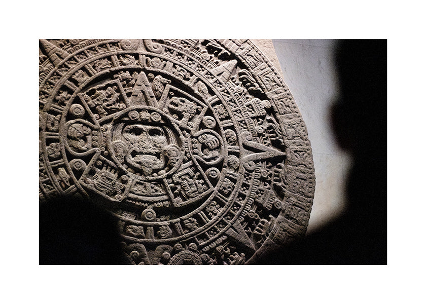 Fotografi aztekisk kalender i relief