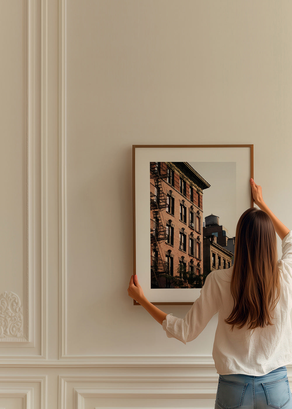 Fotografi av stadsfasad med nödtrappa