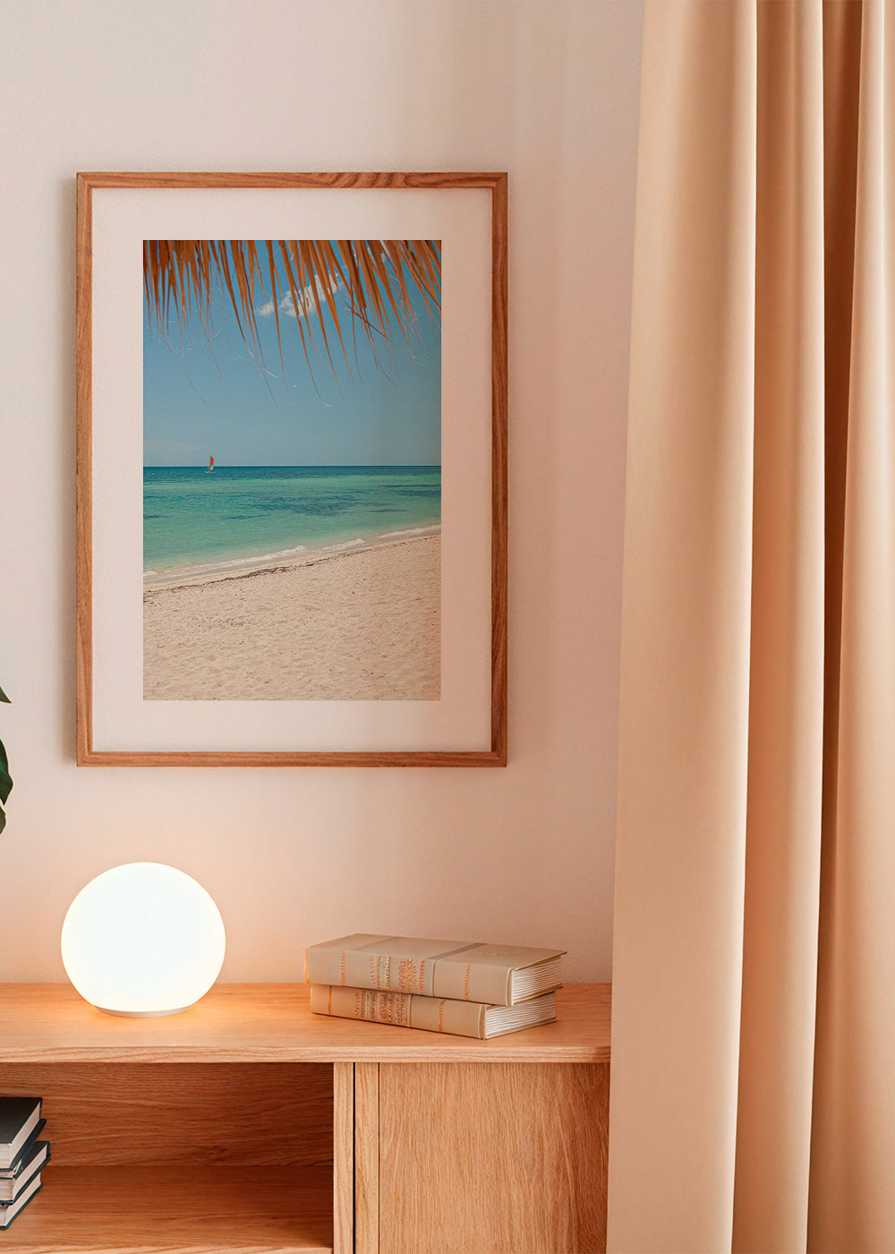 Landskapstavla: karibisk strand med palm