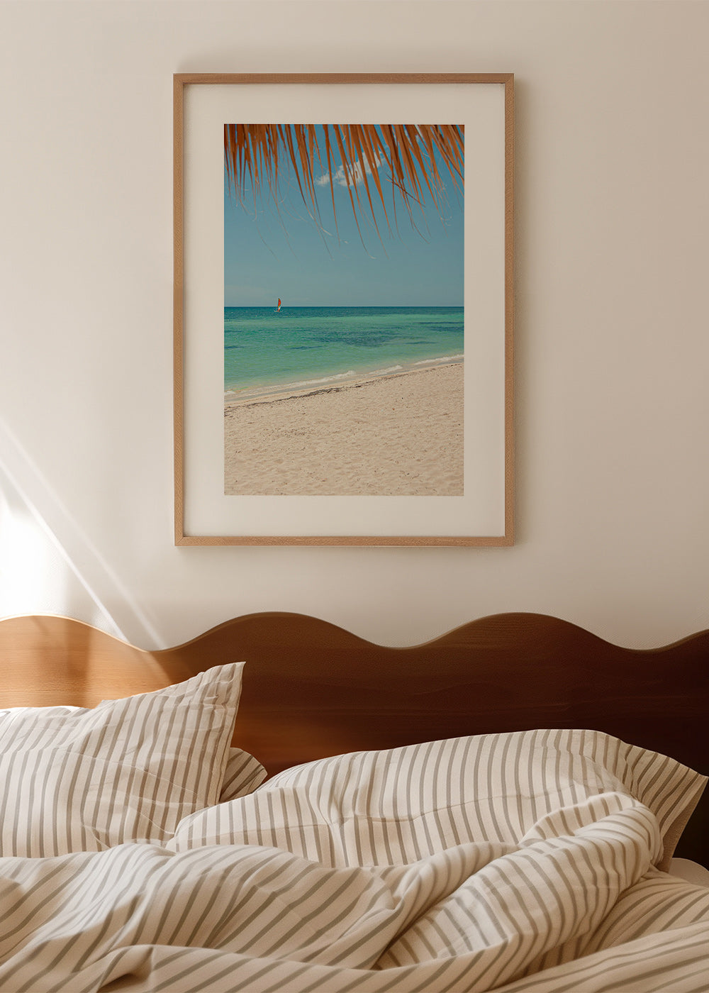Landskapstavla: karibisk strand med palm