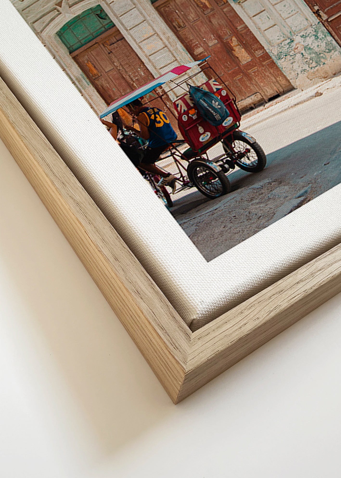 Reseaffisch: havannafasad med cykelrickshaw