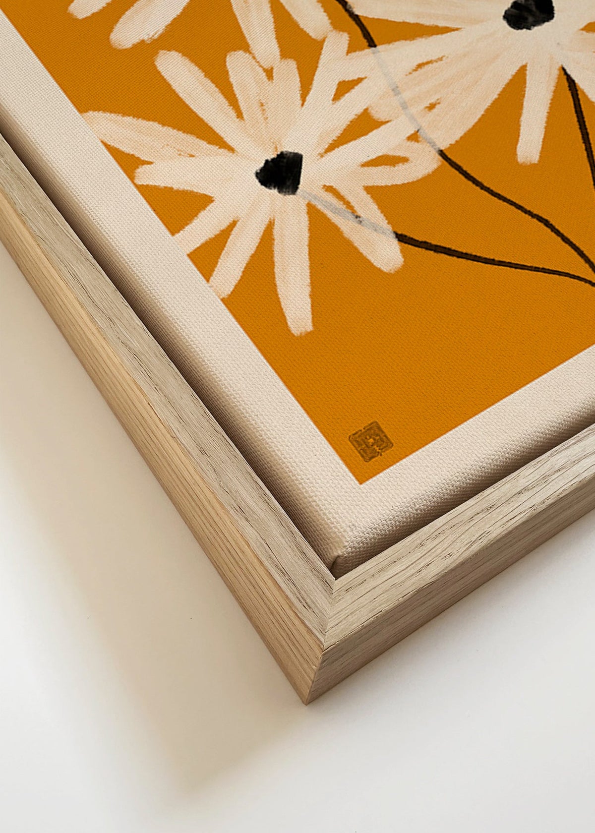 Botanisk poster: prästkragar på senapsbakgrund – Canvas detail