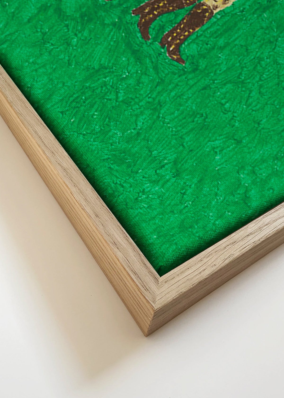 Springande gepard på grön bakgrund – Canvas detail