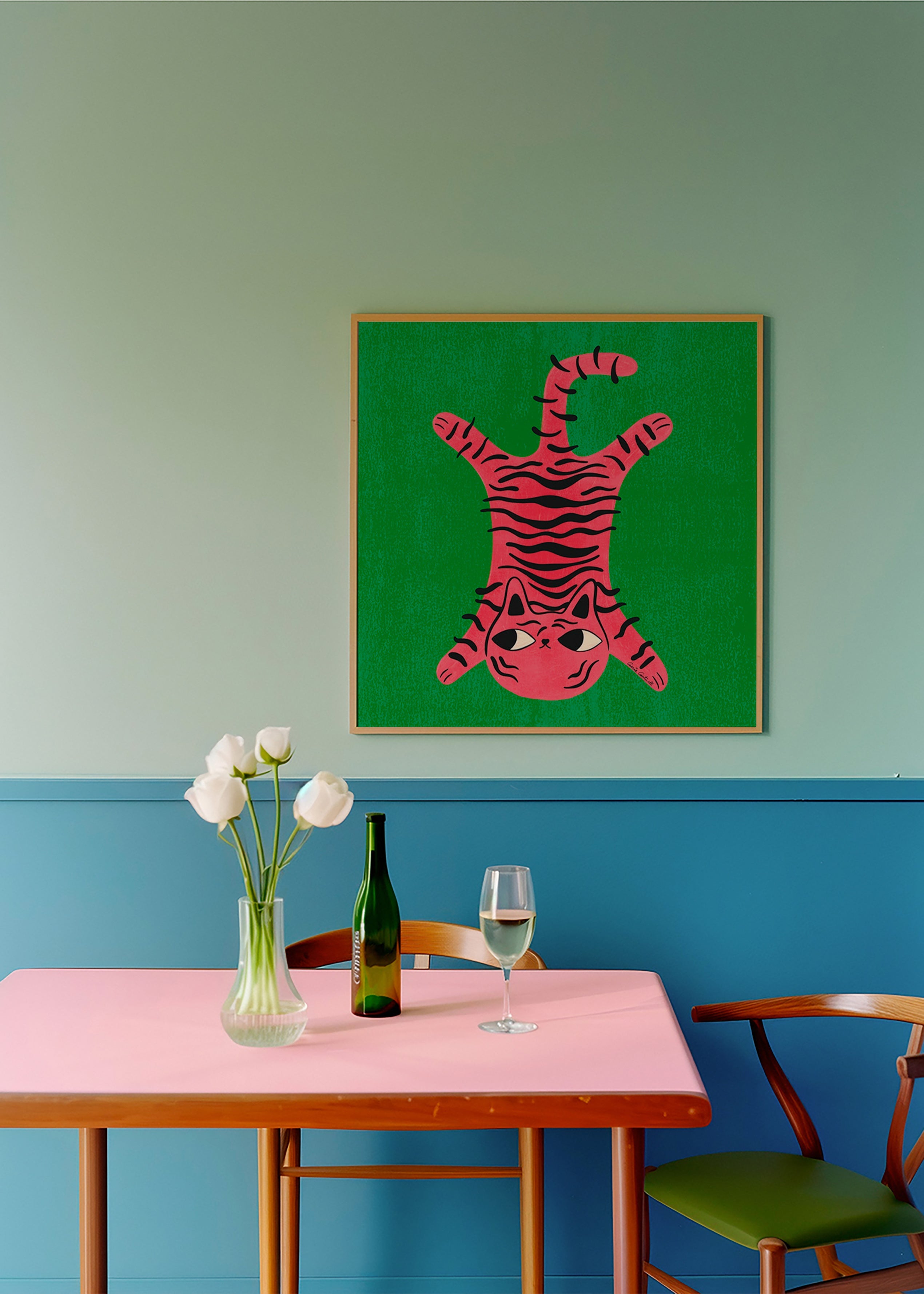 Rosa kattillustration med svarta ränder – Product1