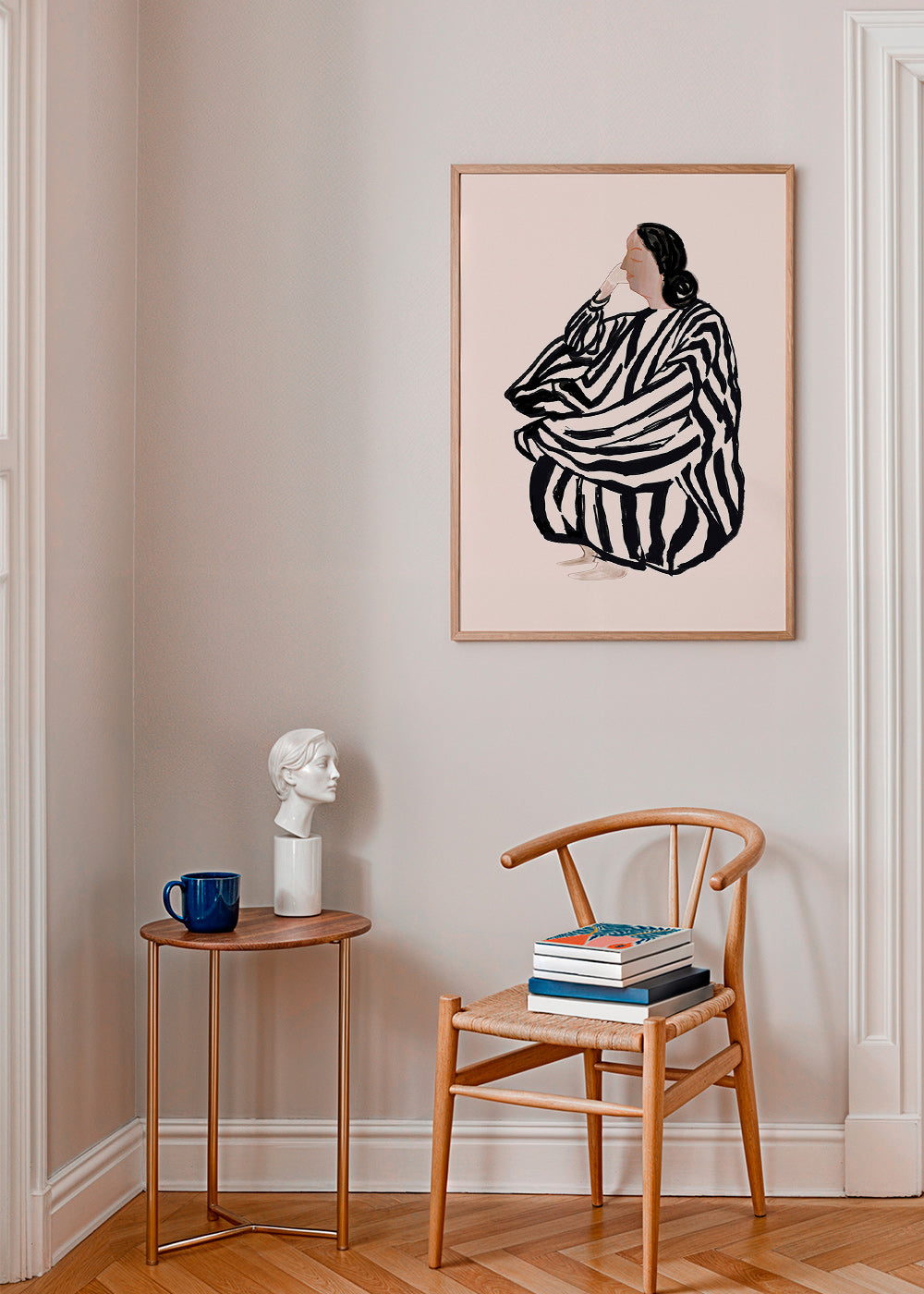Illustration av sittande kvinna med tydliga ränder – Product3