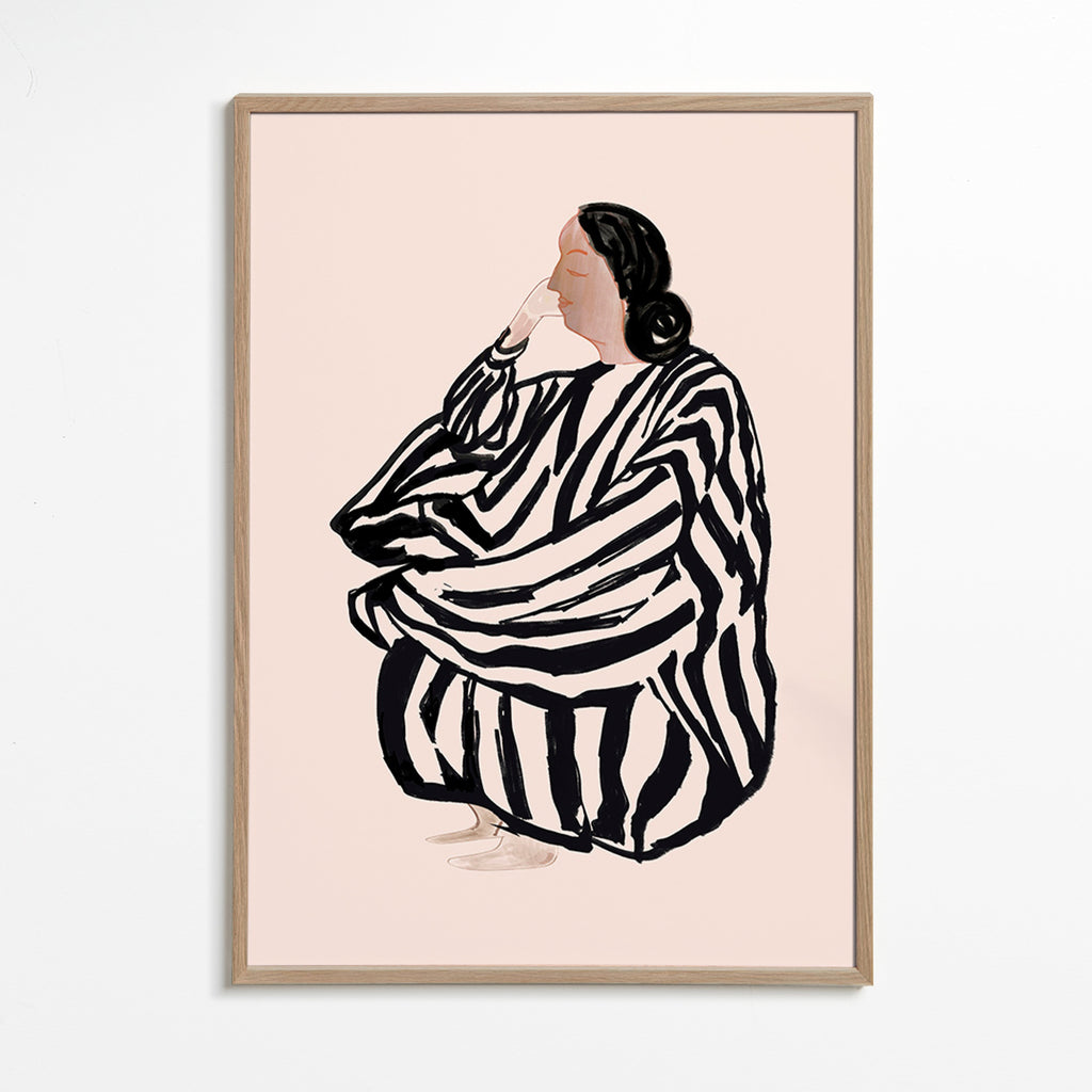 Illustration av sittande kvinna med tydliga ränder – Oak Frame