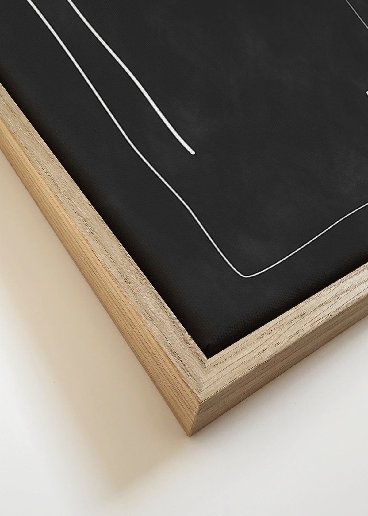 Minimalistisk tavla med vita linjer på svart bakgrund – Canvas detail