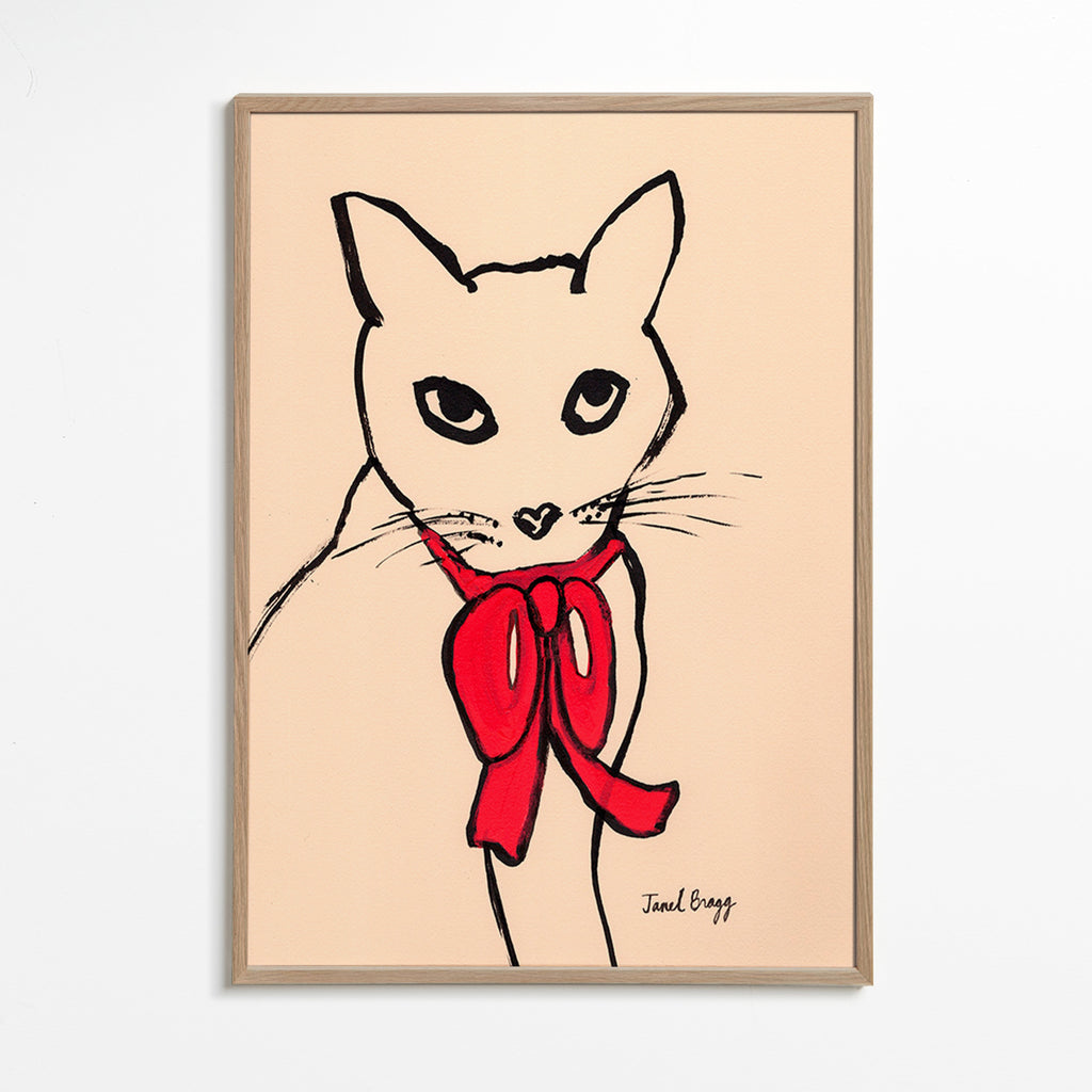 Kattmålning med röd rosett och ledig linje – Oak Frame