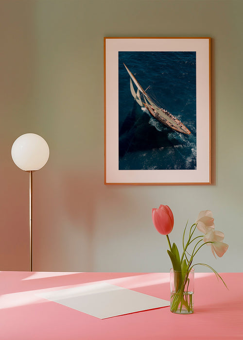 Fotografi av klassisk segelbåt i regatta – Product1
