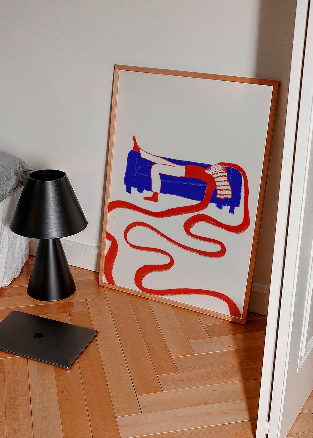 Illustration av liggande figur på soffa – Product1