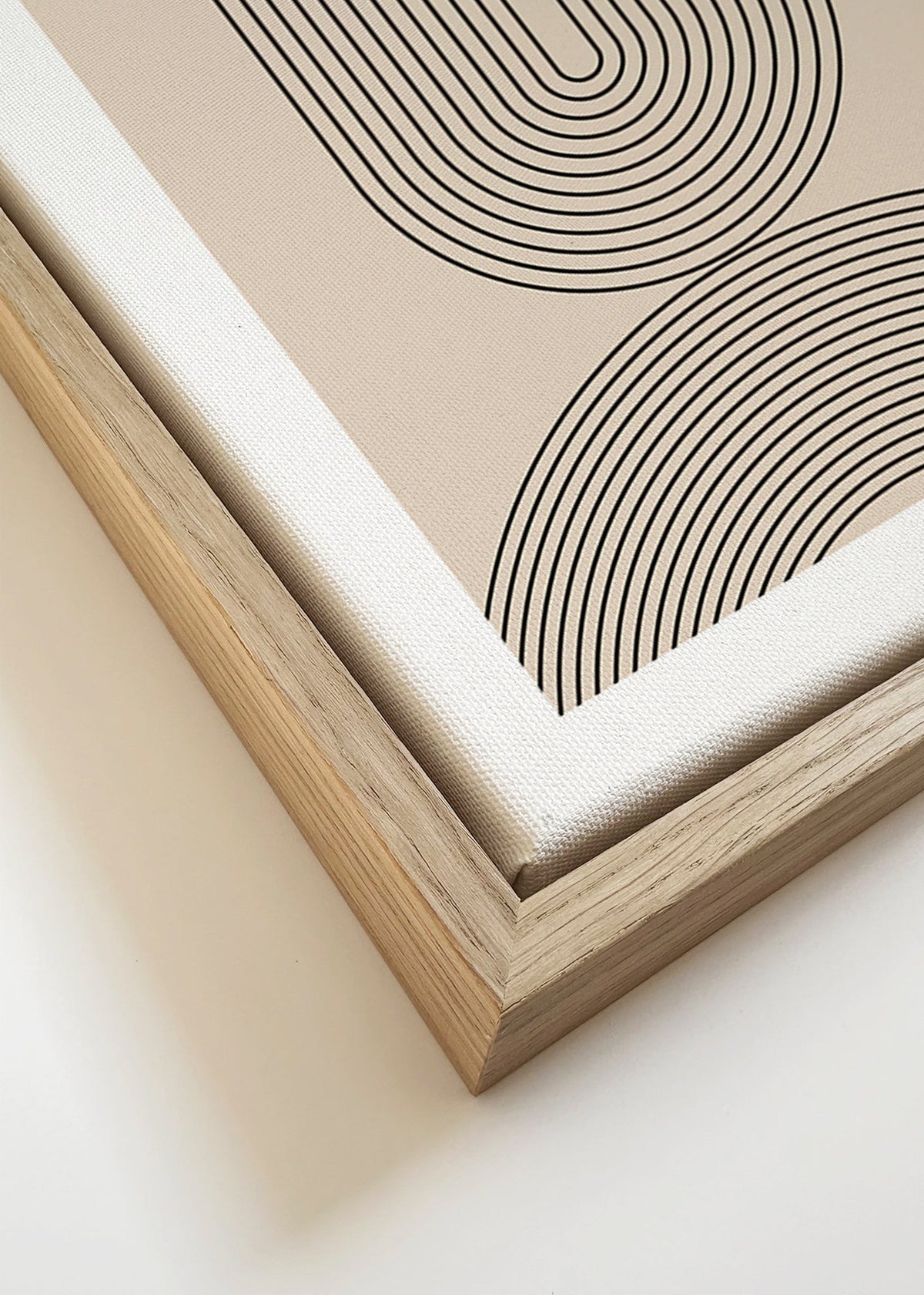 Minimalistisk konst med bågformade linjer beige – Canvas detail