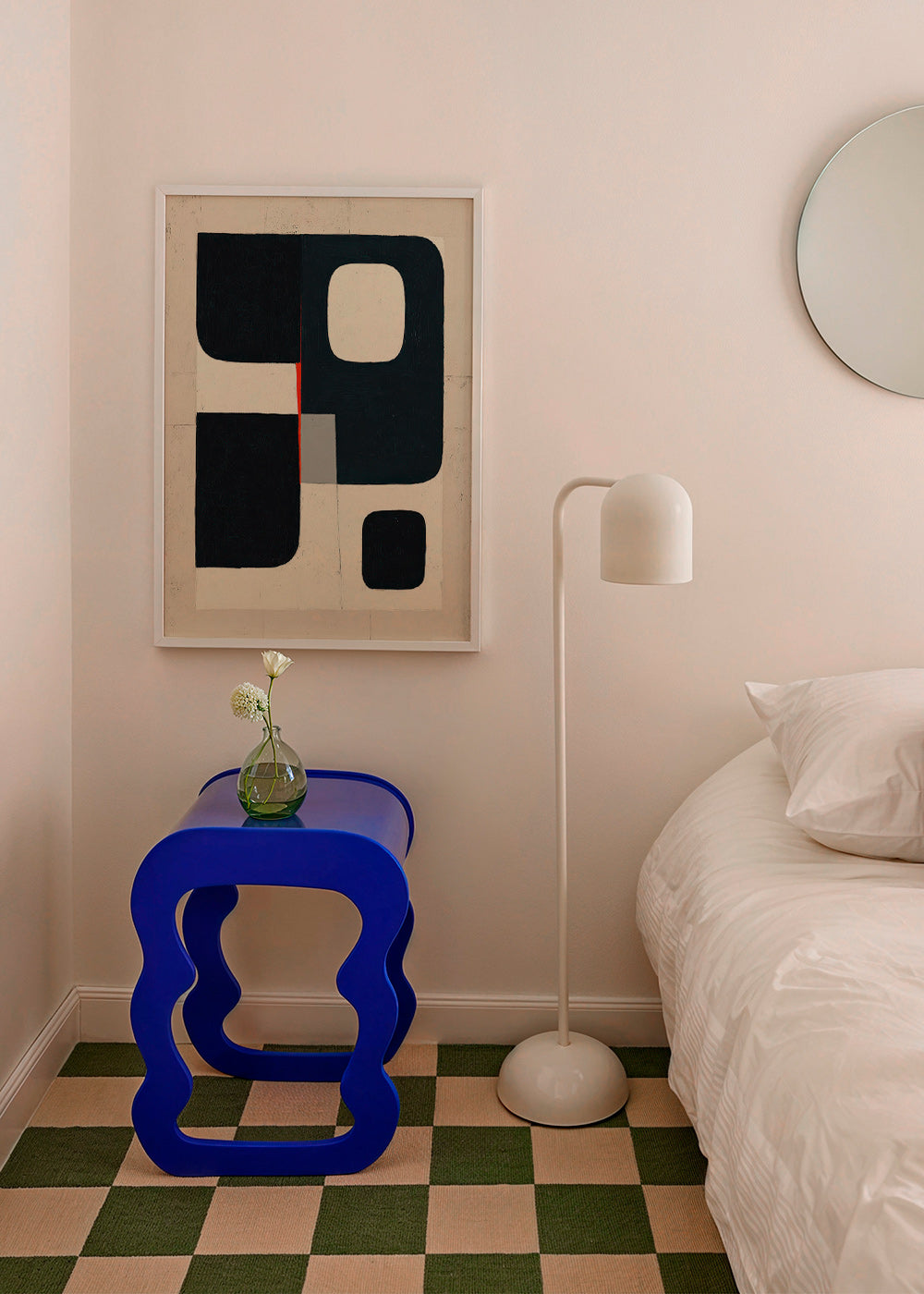 Geometrisk tavla med svarta block och rött accent – Product2
