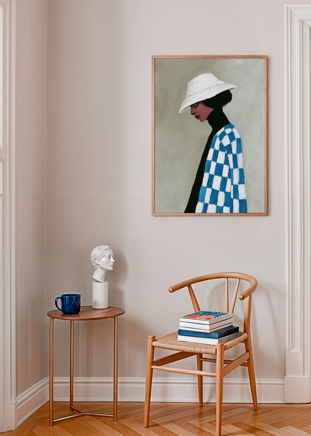 Illustration profil kvinna med hatt och rutmönster – Product1