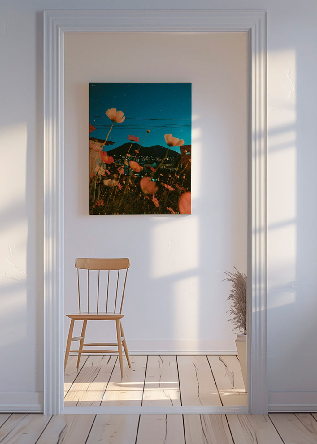 Botanisk poster vilda blommor över stad i skymning