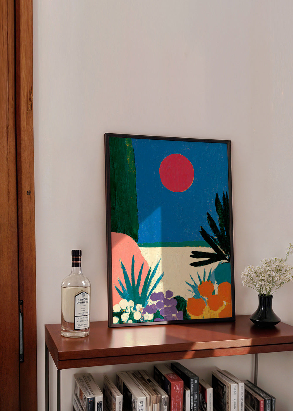 Botanisk poster med röd måne och stiliserad trädgård