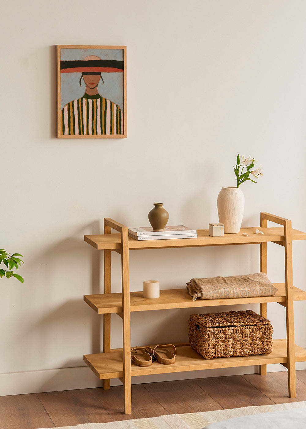 Illustration av figur med bred hatt