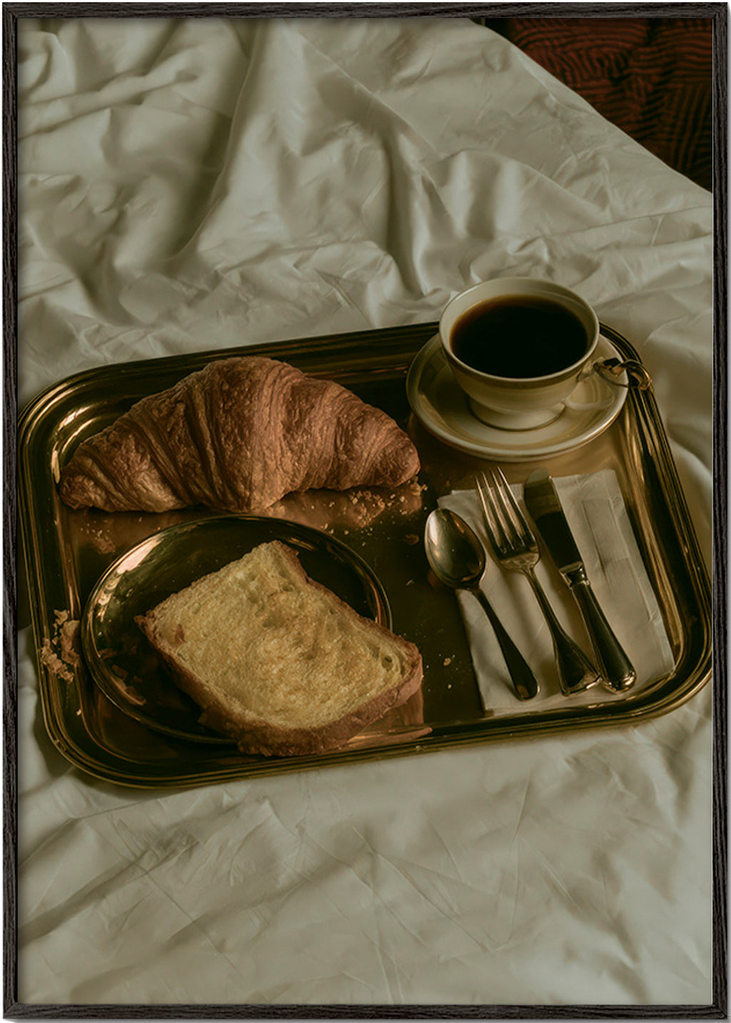 Kökskonst med frukost på bricka