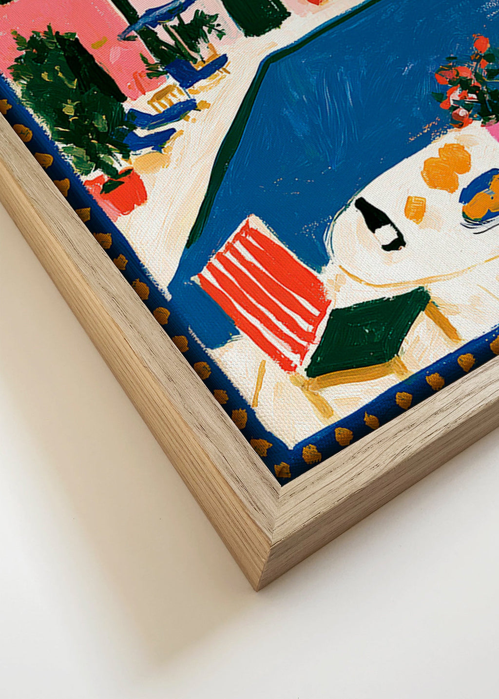 Reseaffisch: rosa villa med pool