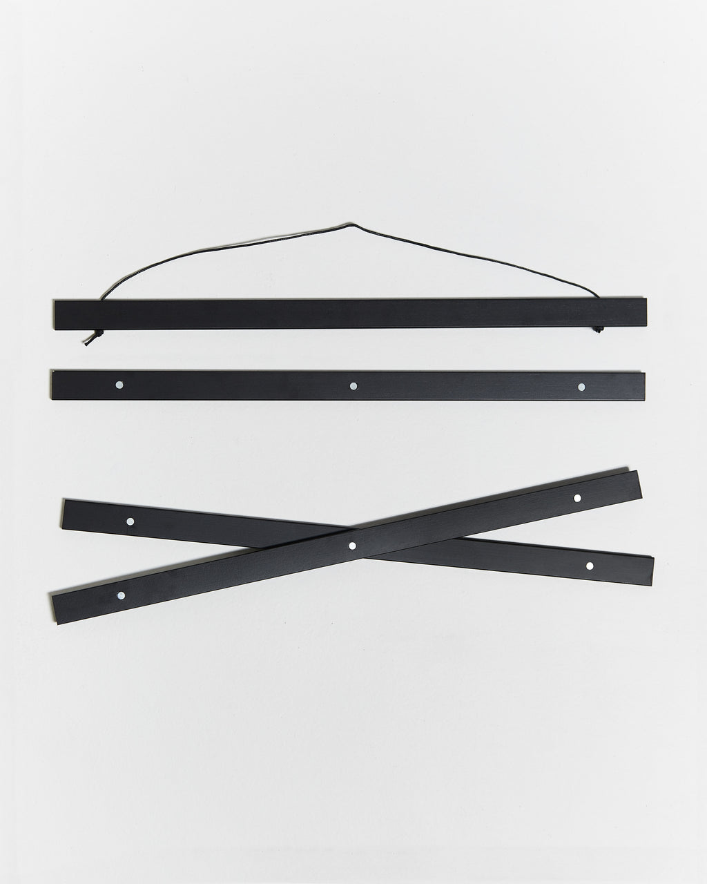 Colgador para póster de 70cm de madera y color negro